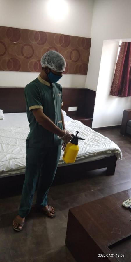 Hotel Palm View Residency Vadodara Dış mekan fotoğraf